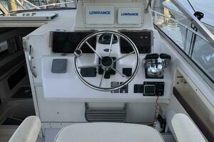 30ft Grady White Yacht For Sale