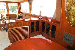 1990 Viking Cockpit Motor Yacht thumbnail 10