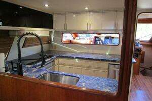 1990 Viking Cockpit Motor Yacht thumbnail 8