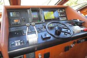 1990 Viking Cockpit Motor Yacht thumbnail 2