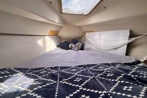 Just Enough 29ft Hunter Yacht For Sale