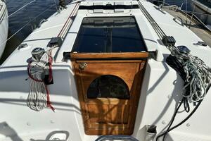 Just Enough 29ft Hunter Yacht For Sale