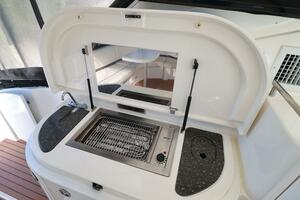 Nauti Buoy 52ft Cruisers Yacht For Sale