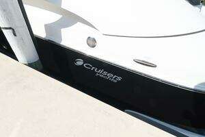 2007 Cruisers 520 Express thumbnail 5