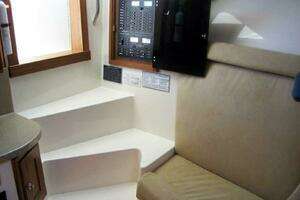 2005 Albemarle 310 Sport Fisherman thumbnail 12