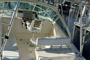 2005 Albemarle 310 Sport Fisherman thumbnail 15