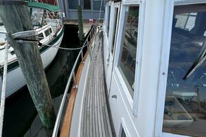 Maia 42ft Grand Banks Yacht For Sale