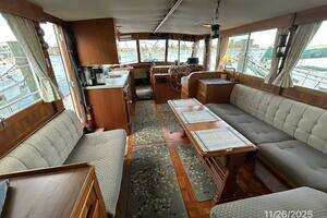 1989 Grand Banks Classic thumbnail 39