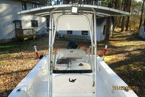 2010 Mako 184 thumbnail 10