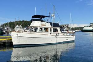 ENDEAVOR 42ft Grand Banks Yacht For Sale
