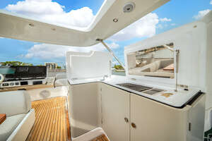 2022 Azimut 60 FLY thumbnail 67