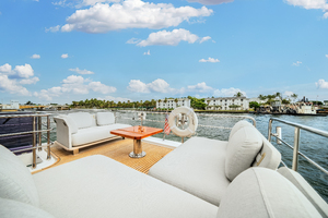 60ft Azimut Yacht For Sale