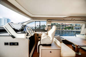 2022 Azimut 60 FLY thumbnail 50
