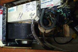 1997 Hunter 376 thumbnail 66