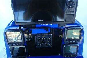 1997 Hunter 376 thumbnail 26