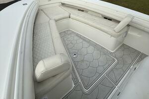 28ft Regulator Yacht For Sale