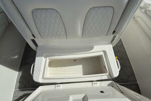 28ft Regulator Yacht For Sale