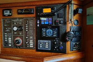 Solace 38ft Island Packet Yacht For Sale