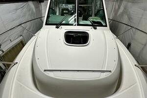 28ft Boston Whaler Yacht For Sale