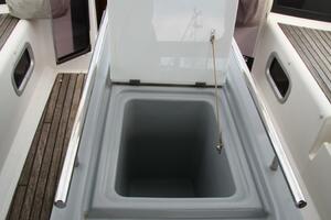 Knot On Call 41ft Beneteau Yacht For Sale