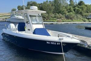 25ft Everglades Yacht For Sale