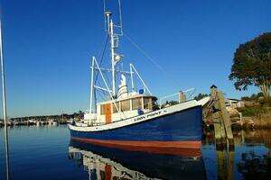 1986 Custom Hansen 48 Pilothouse Trawler thumbnail 3