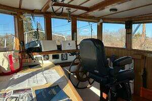 1986 Custom Hansen 48 Pilothouse Trawler thumbnail 9