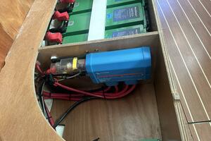 Salty Solution 42ft Jeanneau Yacht For Sale