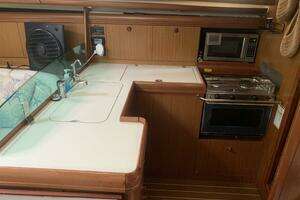 2007 Jeanneau 42DS thumbnail 19