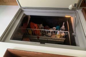 Salty Solution 42ft Jeanneau Yacht For Sale