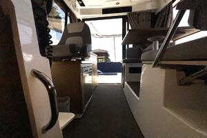 Iffin 29ft Jeanneau Yacht For Sale