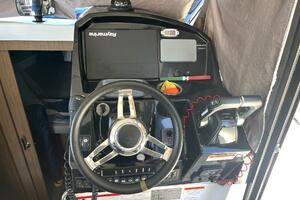 Iffin 29ft Jeanneau Yacht For Sale