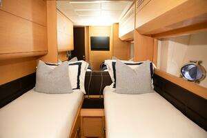 2013 Pershing thumbnail 16