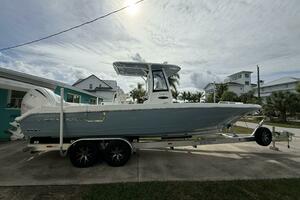 28ft Sea Hunt Yacht For Sale