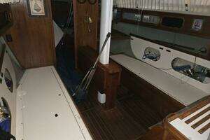 1987 S2 35C thumbnail 14