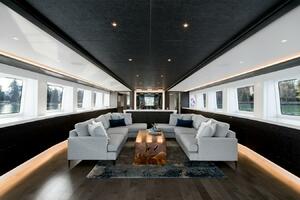CRESCENT LADY 117ft Crescent Yacht For Sale