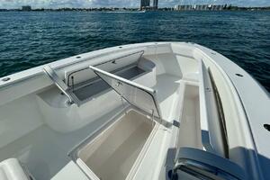 37ft Bahama Yacht For Sale