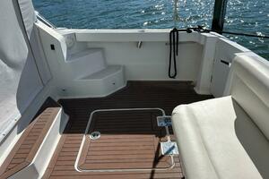 Solitude 33ft Back Cove Yacht For Sale