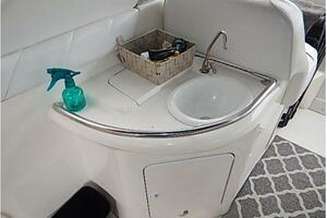 Knot 2 Day 33ft Sea Ray Yacht For Sale