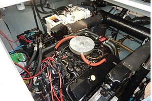 Knot 2 Day 33ft Sea Ray Yacht For Sale