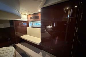 2008 Sea Ray 47 Sedan Bridge - Stateroom Seating