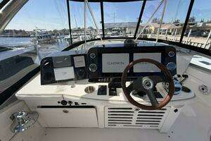 2008 Sea Ray 47 Sedan Bridge thumbnail 2