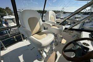 2008 Sea Ray 47 Sedan Bridge thumbnail 9