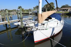 26ft Nonsuch Yacht For Sale