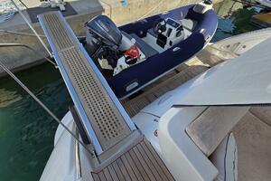 60ft Azimut Yacht For Sale