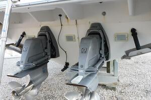 The Revenge 30ft Monterey Yacht For Sale