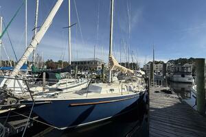 Halcyon 35ft Niagara Yacht For Sale