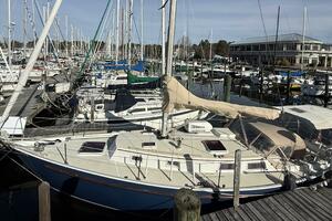 Halcyon 35ft Niagara Yacht For Sale