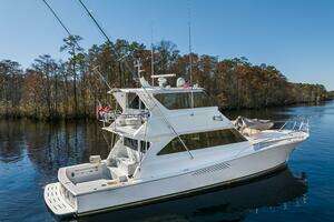 1999 Viking 58 Enclosed Flybridge thumbnail 9