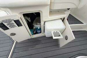 2004 Sea Ray 340 Sundancer thumbnail 15